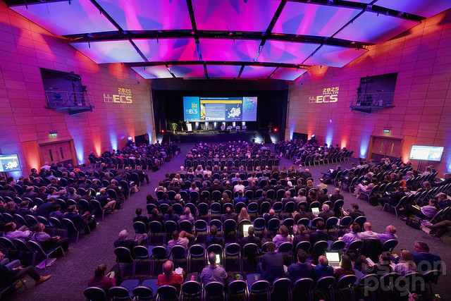 54971425302_7082a4d215_z